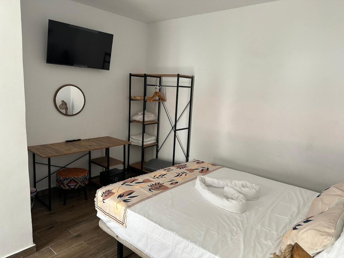 Vilador Beach Hotel Masnou Kültér fotó