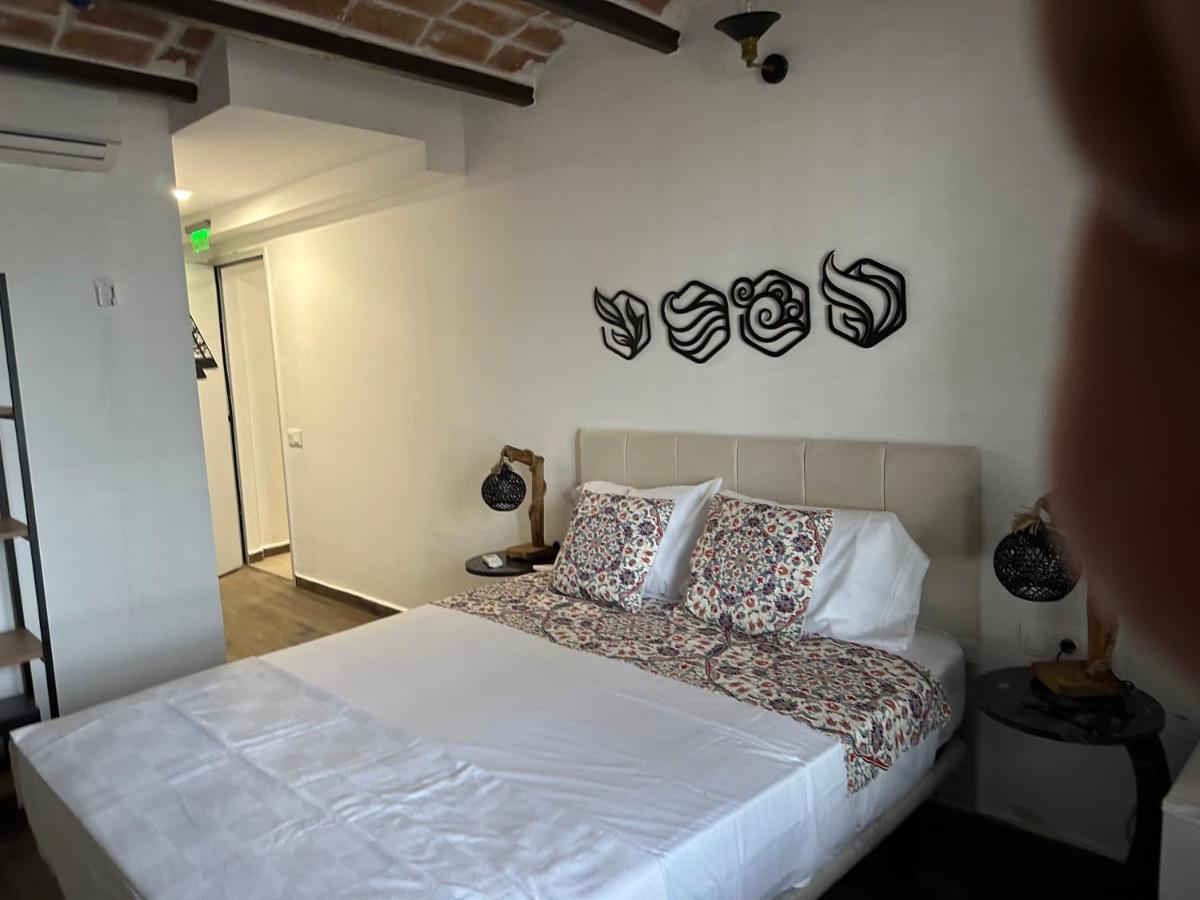 Vilador Beach Hotel Masnou Kültér fotó
