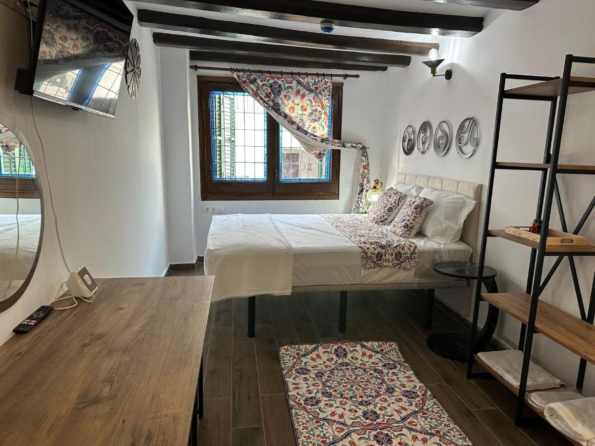 Vilador Beach Hotel Masnou Kültér fotó