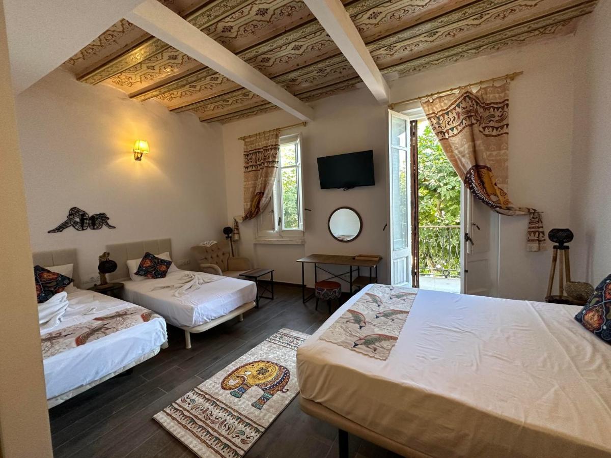 Vilador Beach Hotel Masnou Kültér fotó