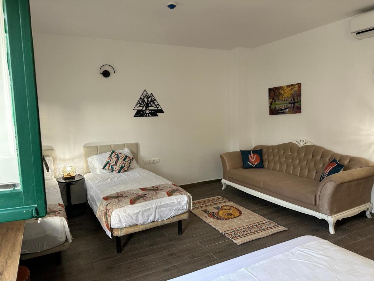 Vilador Beach Hotel Masnou Kültér fotó