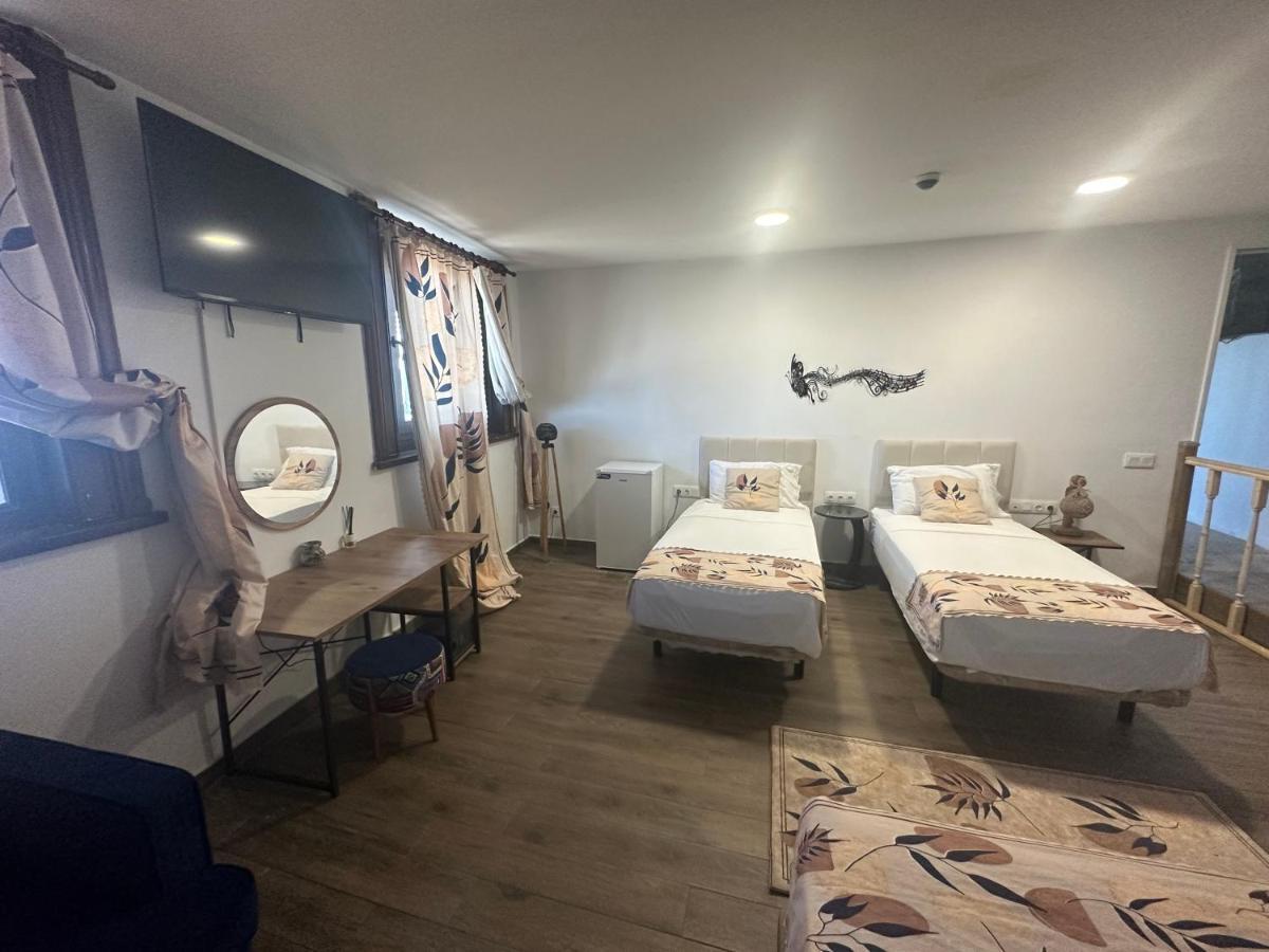 Vilador Beach Hotel Masnou Kültér fotó